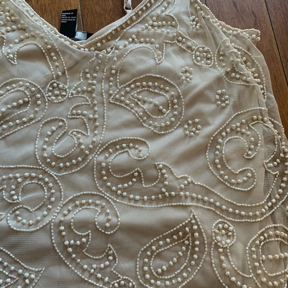 Beaded tank top - Picture 3 of 3